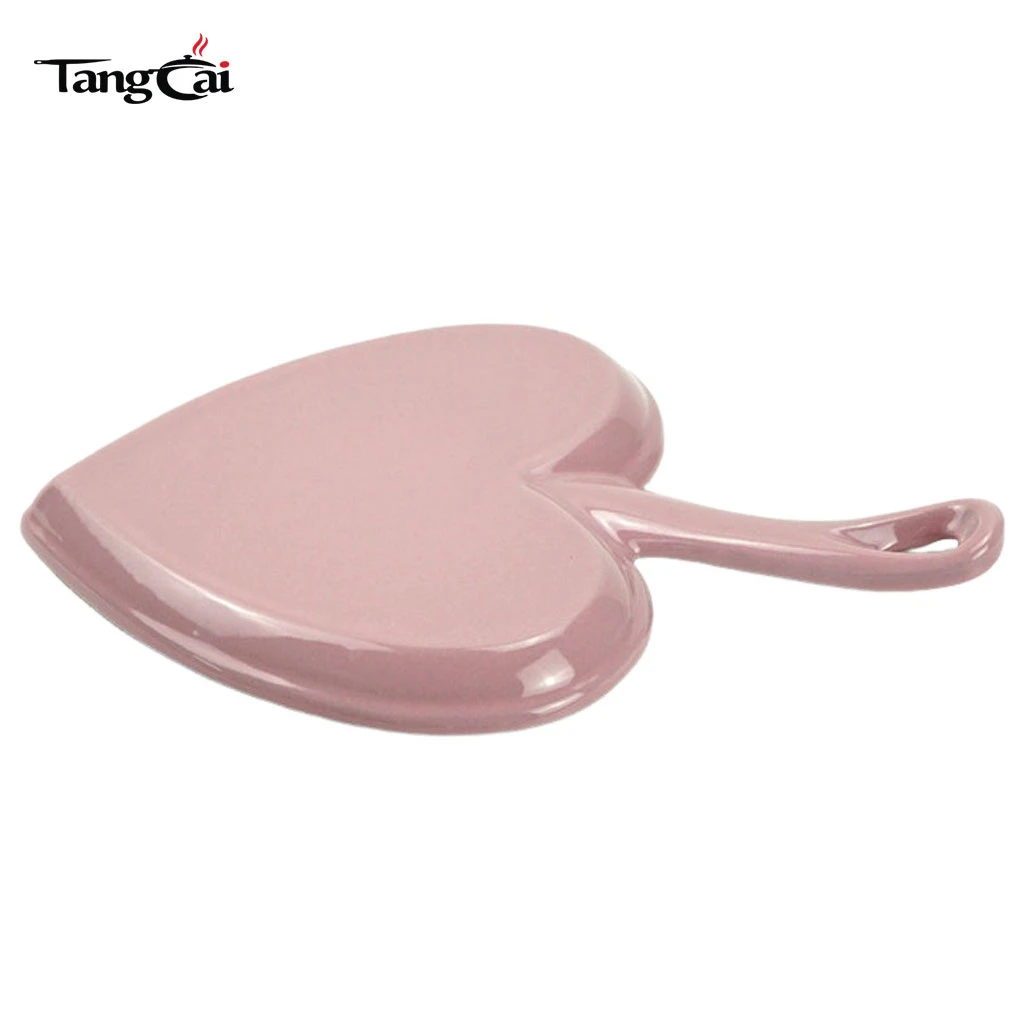 Mini-Backformen aus rosa emailliertem Gusseisen in Herzform Skillet