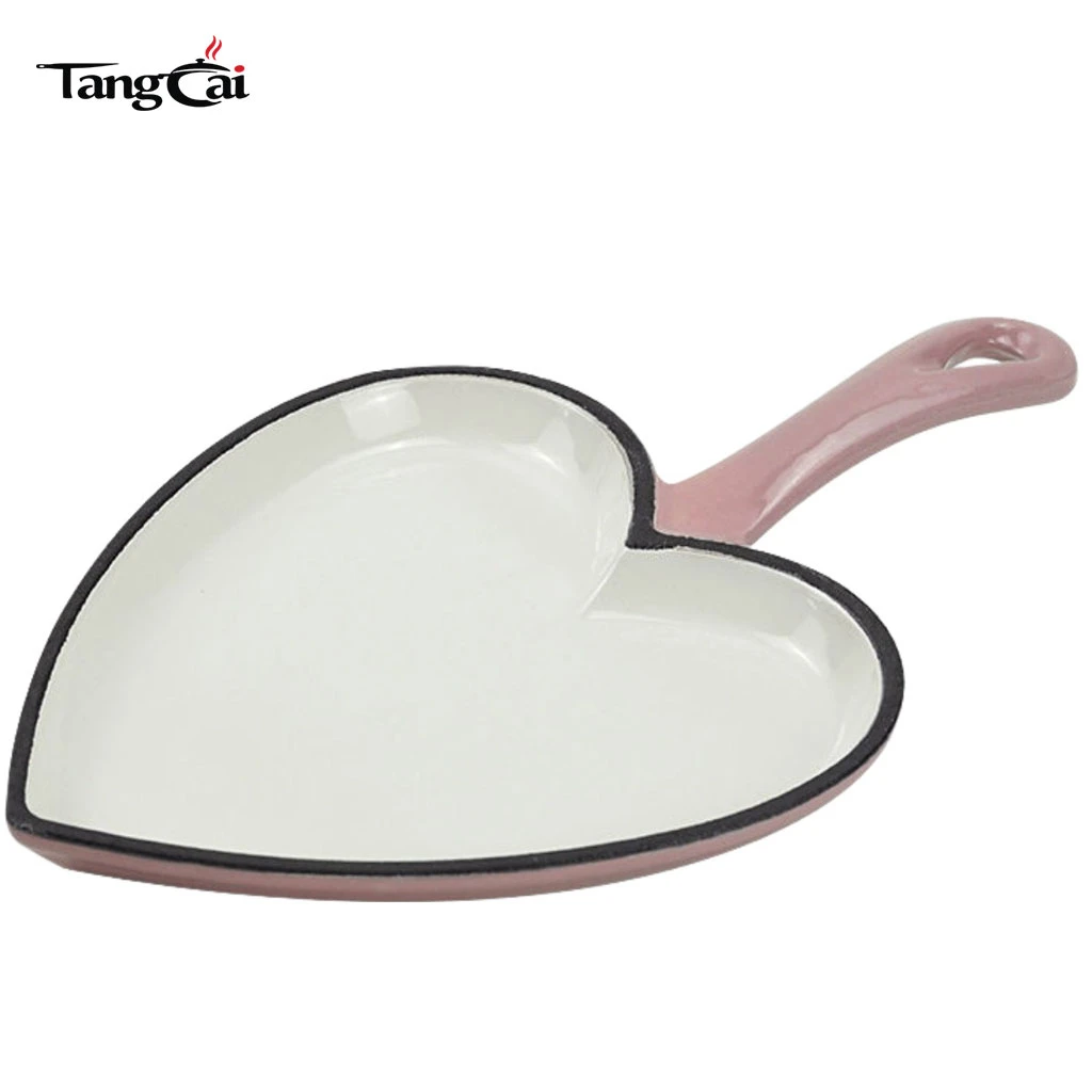 Mini-Backformen aus rosa emailliertem Gusseisen in Herzform Skillet